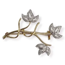 Broche d'occasion 2 ors 750 fleurs diamants