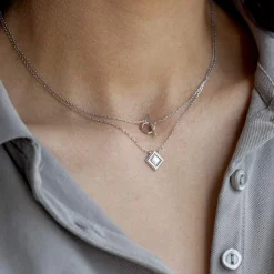 Collier argent 925, motif losange perlé 45 cm