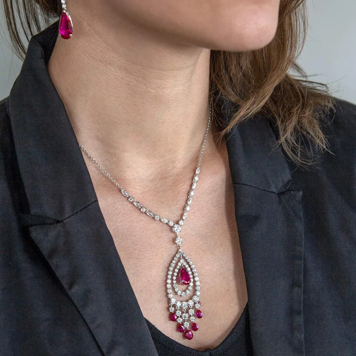 Collier argent 925, pierres synthétiques rouge zirconias 45 cm