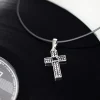 Collier cordon caoutchouc noir fermoir argent 925 50 cm