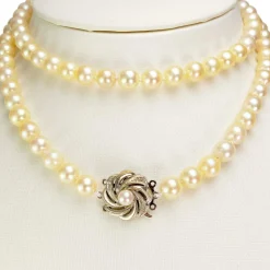 Collier d'occasion en or blanc 750, maille perles, perles de culture du Japon, 75 cm