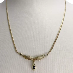 Collier d'occasion en or jaune 750, maille anglaise, diamants et saphir