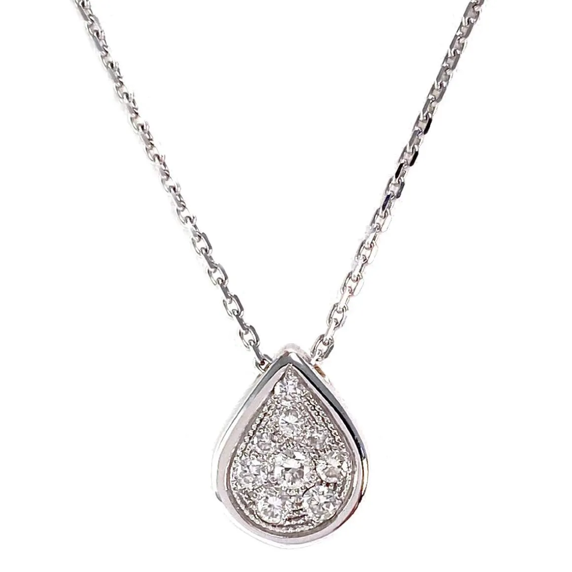 Collier d'occasion or 750 blanc diamants
