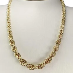 Collier d'occasion or 750 jaune maille torsadée
