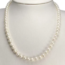 Collier d'occasion or 750 jaune maille perles, perles de culture du Japon