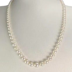 Collier d'occasion or 750 jaune perles de culture