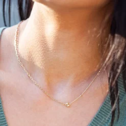 Collier or jaune 375 asymétrique motif grain de café 45 cm