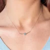 Collier or 375 jaune coeur émeraudes et diamants 45cm