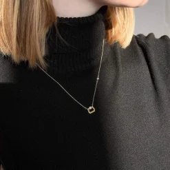 Collier or 375 jaune diamants synthétiques