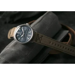 Montre AVI-8 homme acier cuir beige