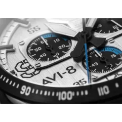 Montre AVI-8 homme chronographe acier cuir noir