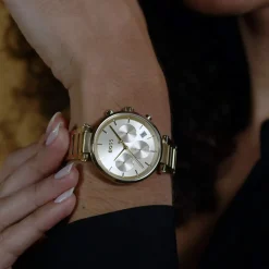 Montre BOSS business femme bracelet acier