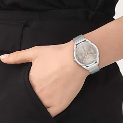 Montre Boss femme bracelet acier argent