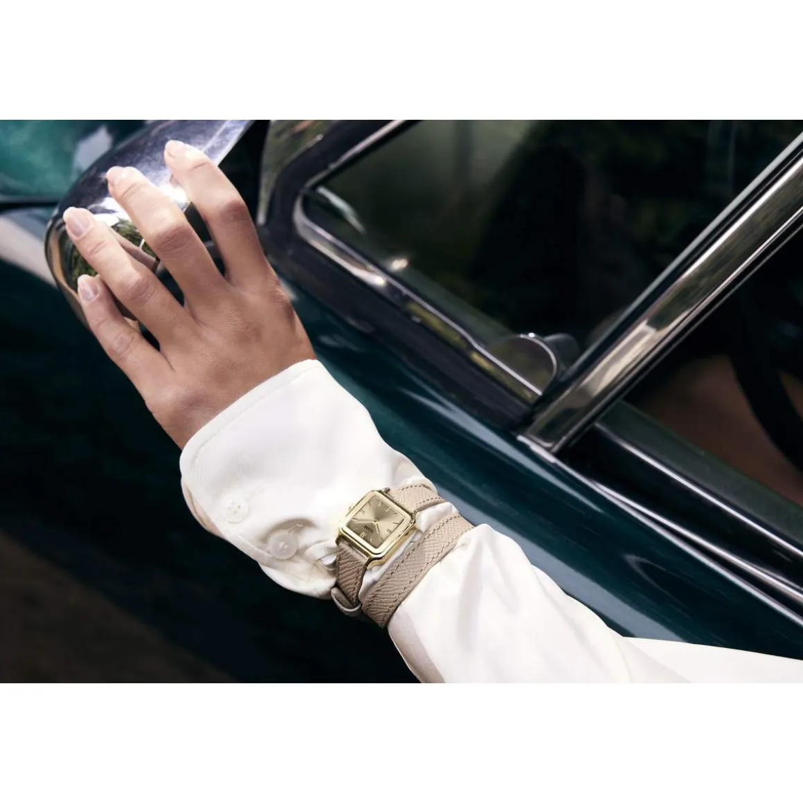 Montre CLUSE Gracieuse Petite femme cadran blanc bracelet acier bicolore