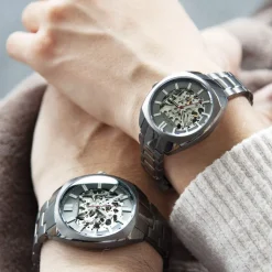 Montre homme squelette automatique acier bracelet acier