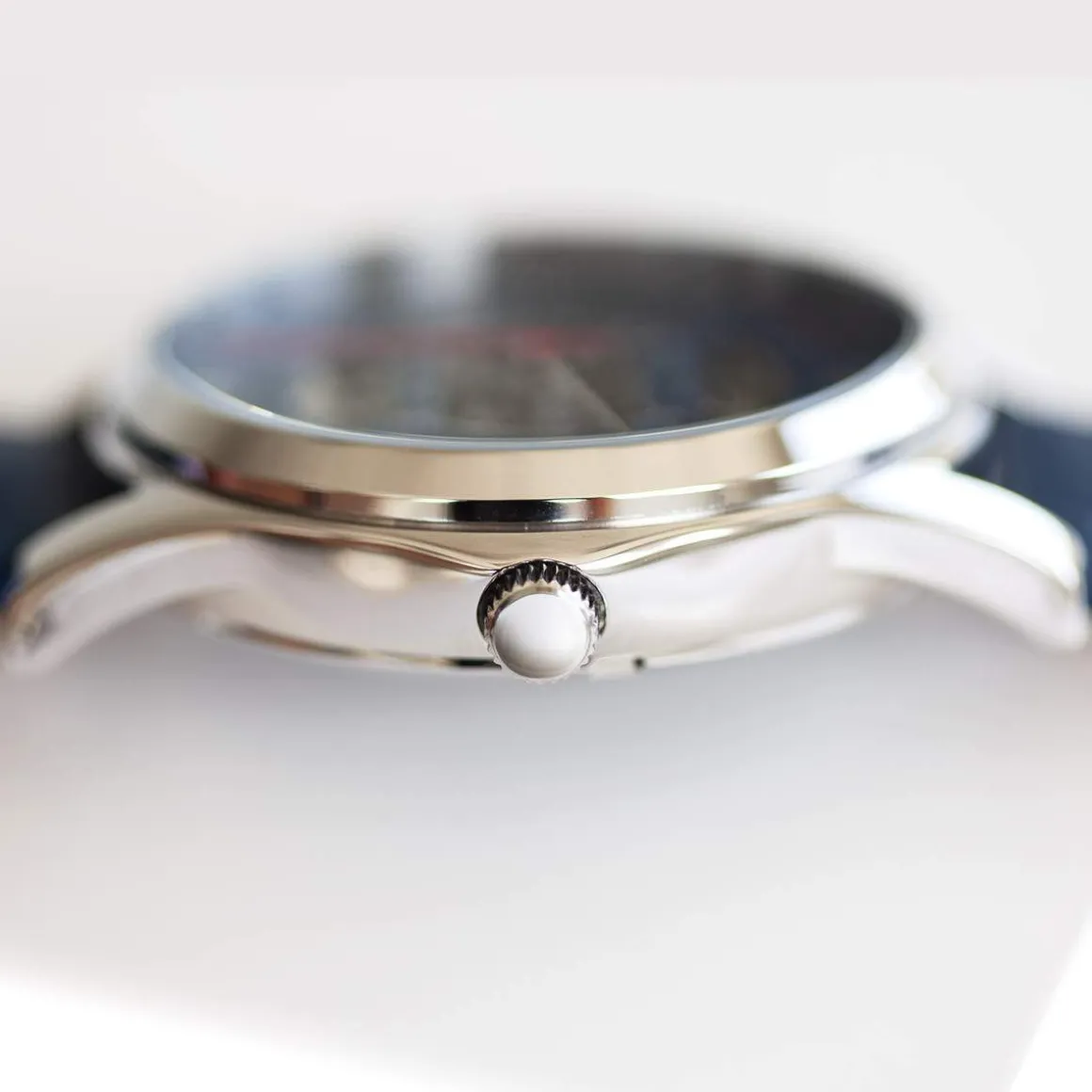 Montre homme squelette automatique acier bracelet cuir bleu