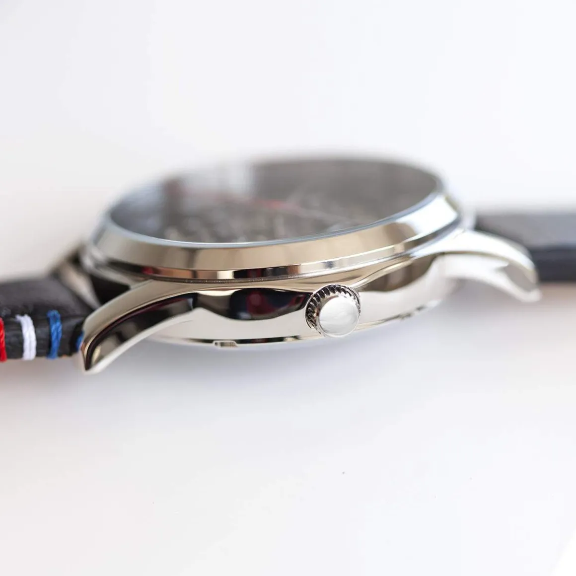 Montre homme squelette automatique acier bracelet cuir noir