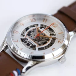 Montre homme squelette automatique acier bracelet cuir marron