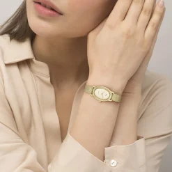 Montre LACOSTE parisienne femme bracelet acier inoxydable doré jaune