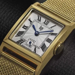 Montre LIP LIP churchill femme bracelet acier inoxydable doré