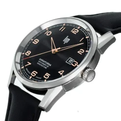Montre LIP MANUFACTURE annapurna mixte automatique, bracelet cuir noir