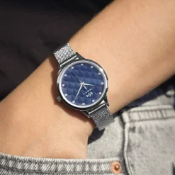 Montre MATY femme, bracelet acier inoxydable