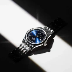 Montre MATY GM cadran bleu foncé bracelet acier