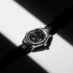 Montre MATY GM cadran noir bracelet cuir noir