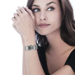 Montre Opéra femme acier