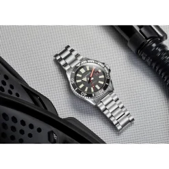 Montre SPINNAKER Bracelet Acier inoxydable