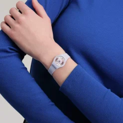 Montre SWATCH essentials femme cadran violet bracelet silicone violet