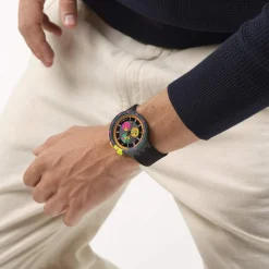 Montre SWATCH neon mixte bracelet silicone noir