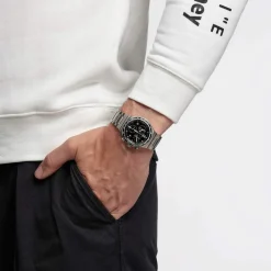 Montre SWATCH New irony Night flight chrono homme bracelet acier inoxydable gris