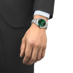 Montre TISSOT gentlemen homme automatique, bracelet acier inoxydable