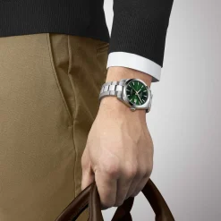 Montre TISSOT T-CLASSIC GENTLEMAN homme automatique cadran vert bracelet acier inoxydable