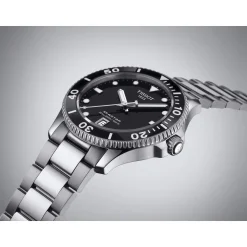 Montre TISSOT T-SPORT SEASTAR 1000 mixte cadran noir bracelet acier inoxydable