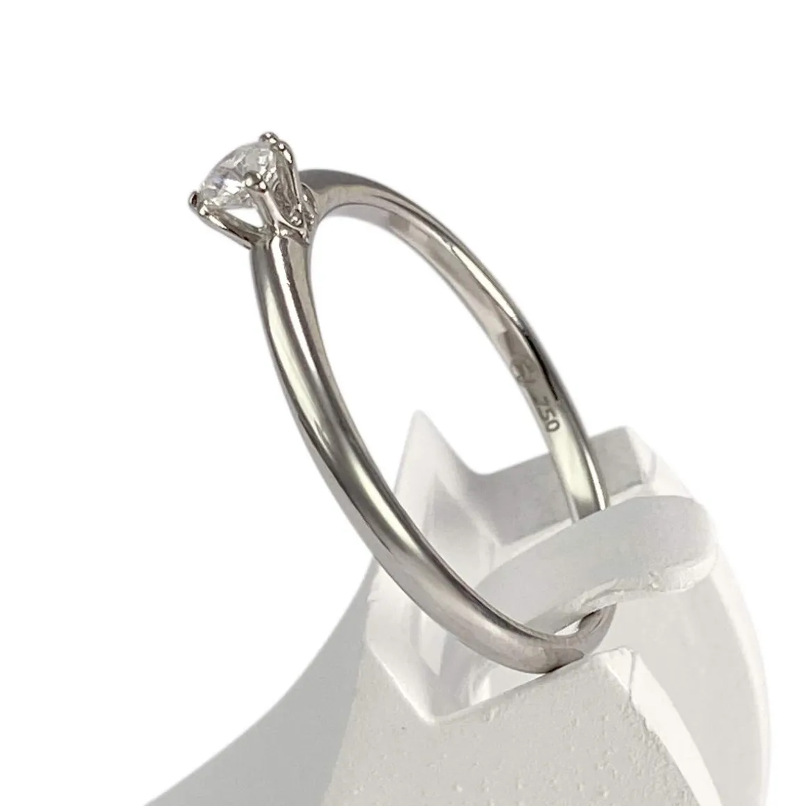 Solitaire d'occasion or 750 blanc diamant