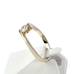 Solitaire d'occasion or 750 jaune diamant