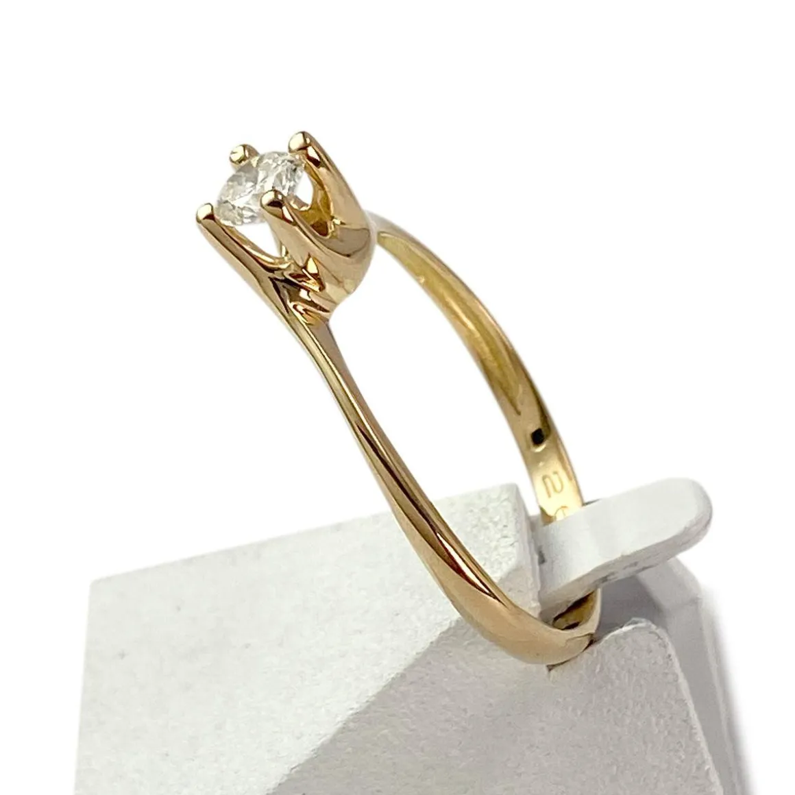 Solitaire d'occasion or 750 jaune diamant